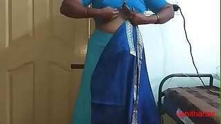 desi Indian  tamil aunty telugu aunty kannada aunty  malayalam aunty Kerala aunty hindi bhabhi horny cheating wife vanitha wearing saree identically big boobs and shaved pussy Aunty Changing Raiment on one's guard for party and Making Video